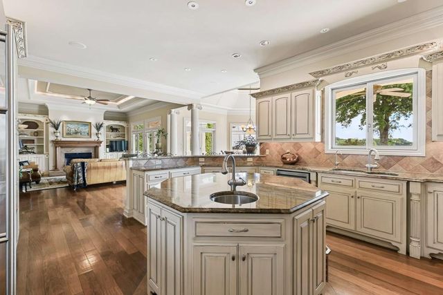 140 Carnoustie Way, Fayetteville, GA 30215