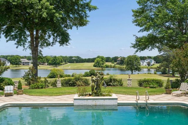 140 Carnoustie Way, Fayetteville, GA 30215