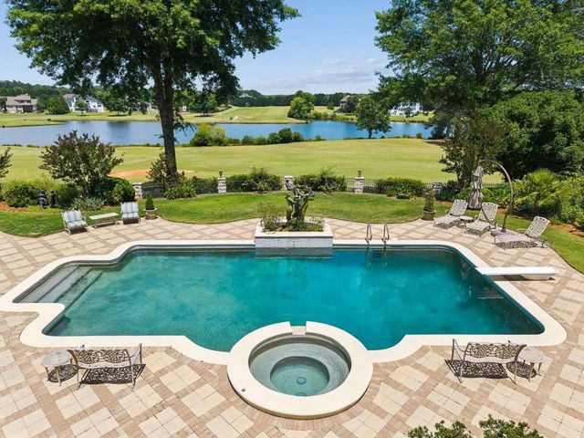 140 Carnoustie Way, Fayetteville, GA 30215
