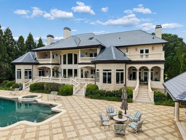 140 Carnoustie Way, Fayetteville, GA 30215