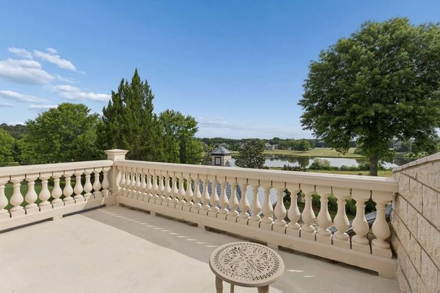140 Carnoustie Way, Fayetteville, GA 30215