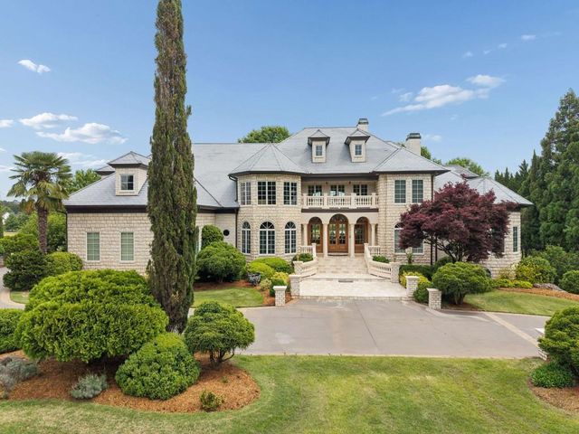 140 Carnoustie Way, Fayetteville, GA 30215