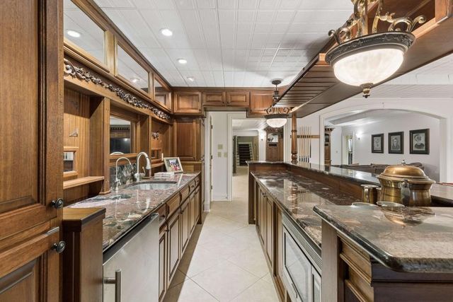 140 Carnoustie Way, Fayetteville, GA 30215