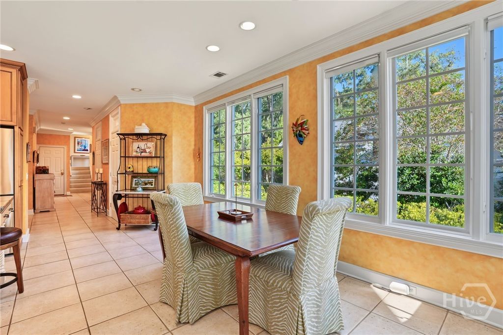 Image 11 of property listing at 26 Islanders Retreat, Savannah, GA 31411