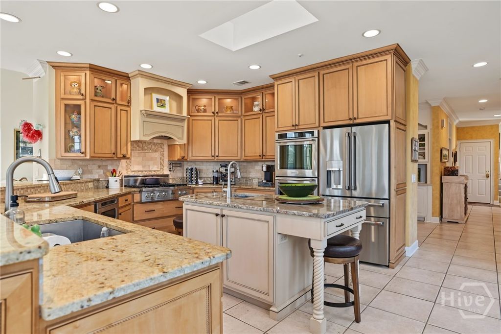 Image 13 of property listing at 26 Islanders Retreat, Savannah, GA 31411