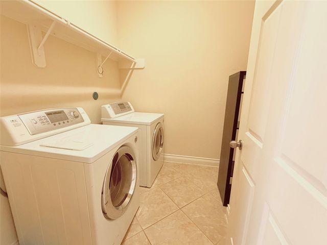 22015 Rustic Canyon Lane, Richmond, TX 77469