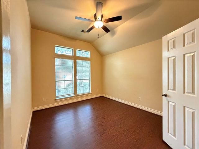 22015 Rustic Canyon Lane, Richmond, TX 77469