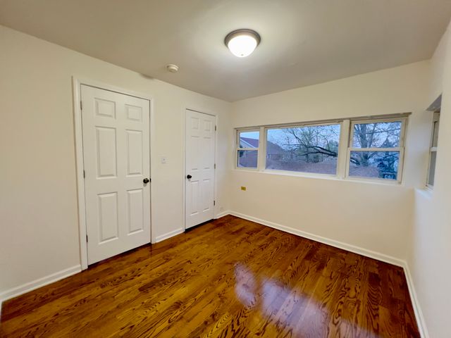 7421 W 64th Street, Summit, IL 60501