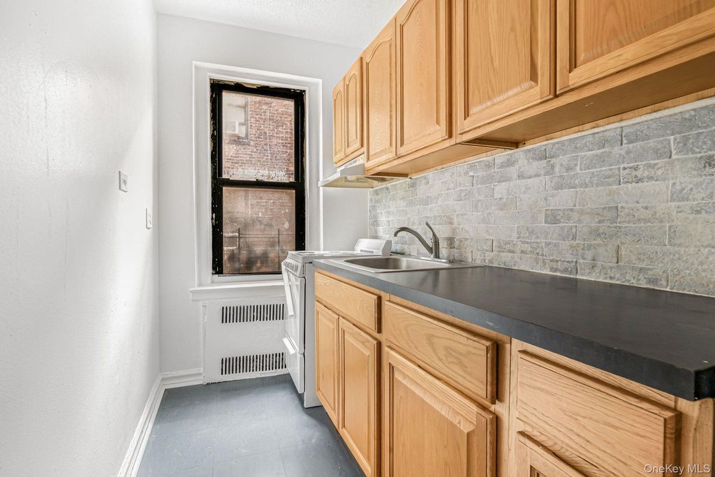 43-01 46th Street 1-J, Sunnyside, NY 11104 — photo 4