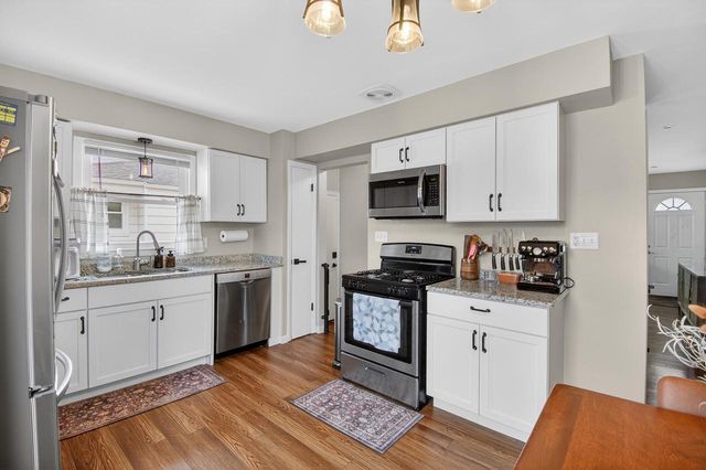 3138 Barbara DRIVE, Racine, WI 53404