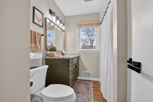 3138 Barbara DRIVE, Racine, WI 53404