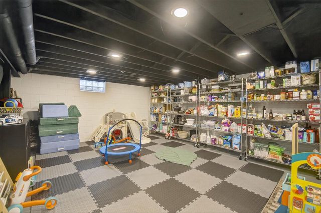 3138 Barbara DRIVE, Racine, WI 53404