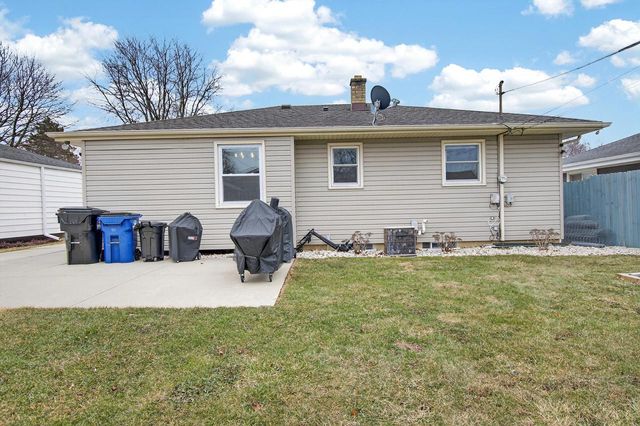 3138 Barbara DRIVE, Racine, WI 53404