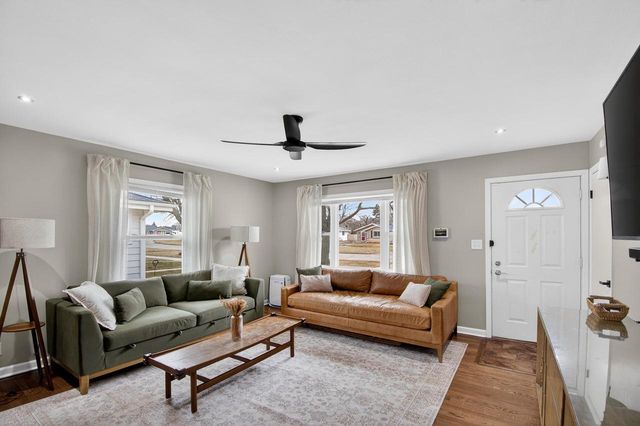 3138 Barbara DRIVE, Racine, WI 53404