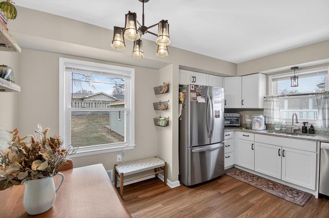 3138 Barbara DRIVE, Racine, WI 53404