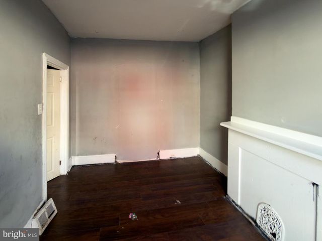 1638 W VICTORIA ST, Philadelphia, PA 19140