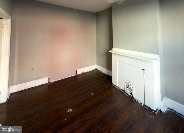 1638 W VICTORIA ST, Philadelphia, PA 19140