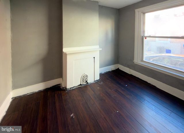 1638 W VICTORIA ST, Philadelphia, PA 19140