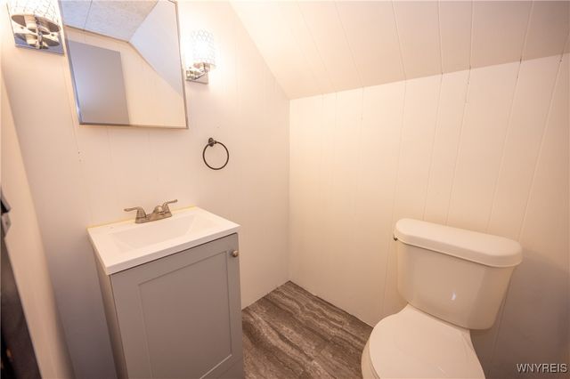 15 North Ocelot Street, Dunkirk, NY 14048