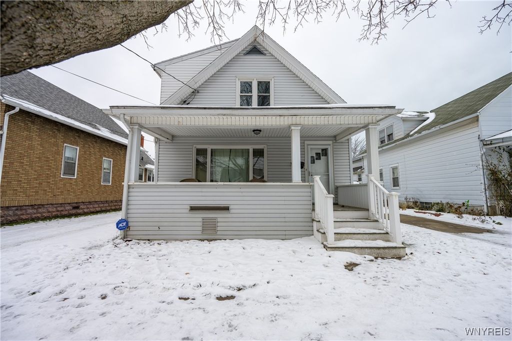 15 North Ocelot Street, Dunkirk, NY 14048