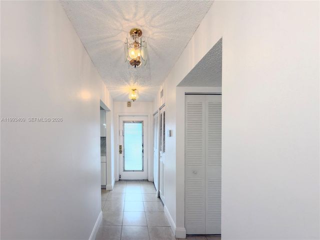 609 S State Road 7 1C, Margate, FL 33068