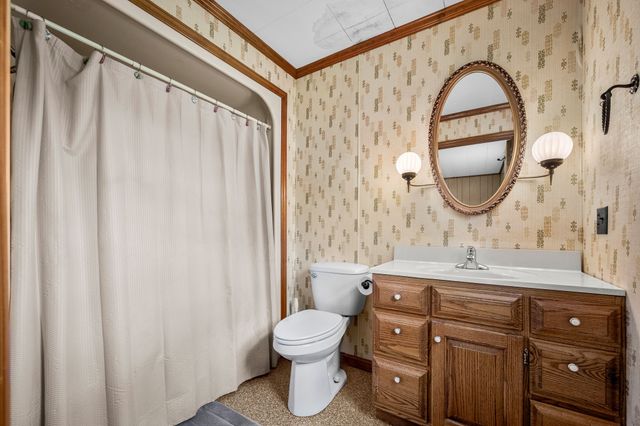 216 ANDERSON DRIVE, Tullahoma, TN 37388