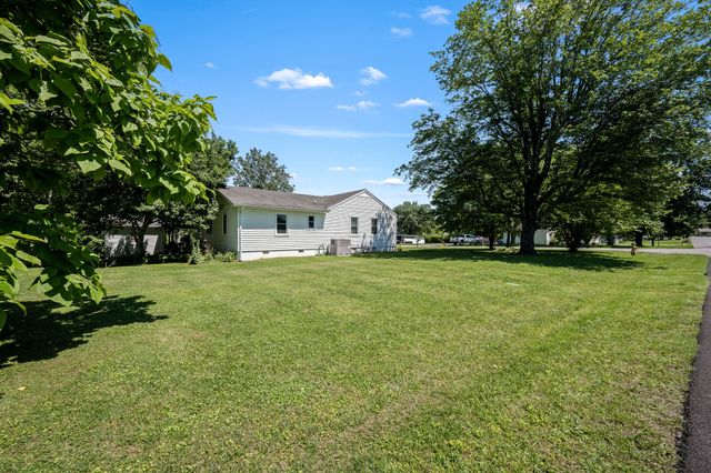 216 ANDERSON DRIVE, Tullahoma, TN 37388