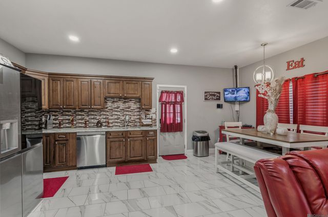 18128 Judith Dr, Zachary, LA 70791