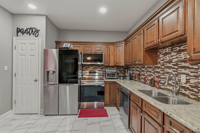 18128 Judith Dr, Zachary, LA 70791