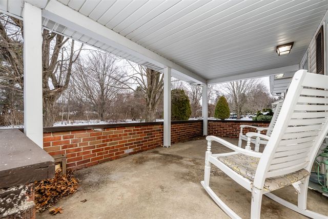 966 Wedgewood Road, Saint Joseph, MI 49085