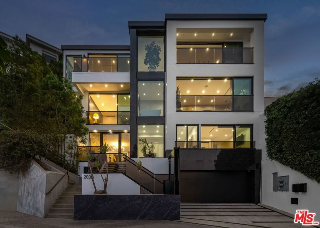 2033 Glencoe Way, Los Angeles, CA 90068 — exterior