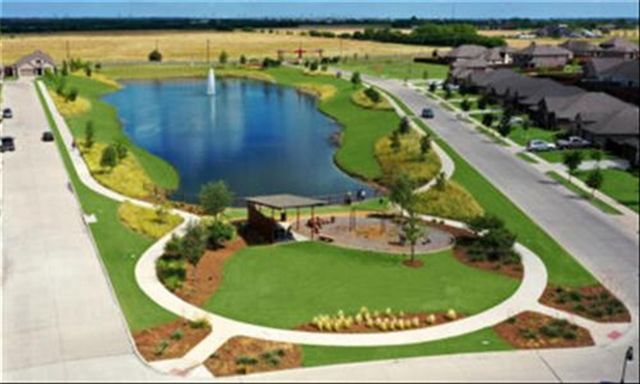 2085 Bayfront Drive, Royse City, TX 75189