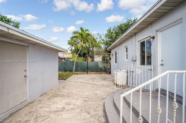 2025 Fillmore St 1-2, Hollywood, FL 33020