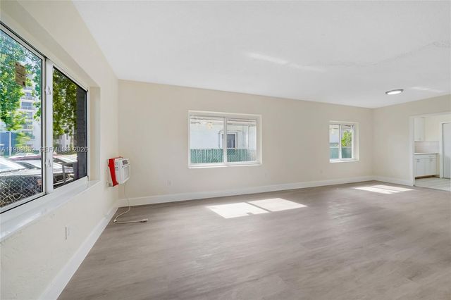 2025 Fillmore St 1-2, Hollywood, FL 33020