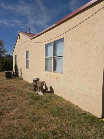 600 Vernon Street, Plainview, TX 79072