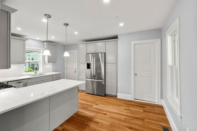 1000 River 2, Boston, MA 02136