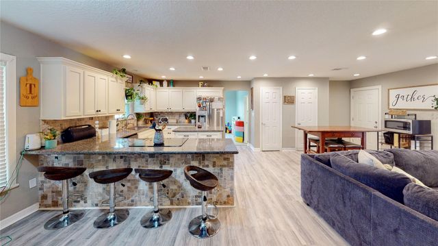 751 County Road 703, West Columbia, TX 77486