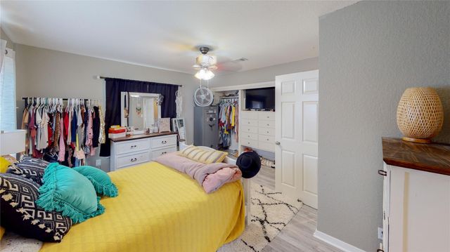 751 County Road 703, West Columbia, TX 77486