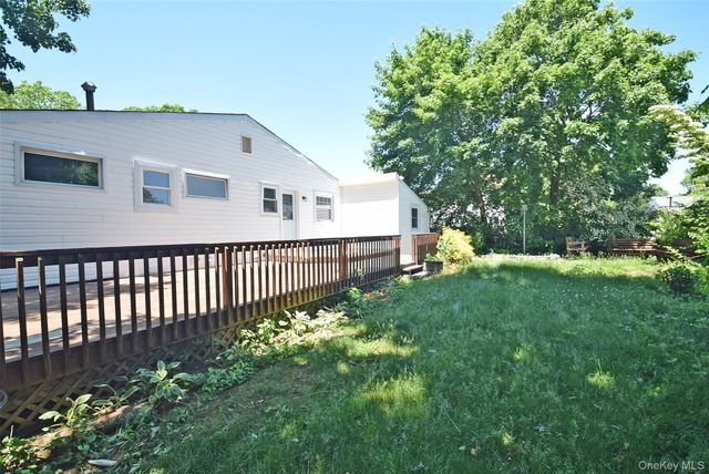 235 E 1st Street, Deer Park, NY 11729