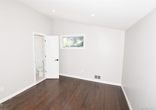 235 E 1st Street, Deer Park, NY 11729