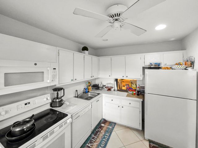 9286 Vista Del Lago 35B, Boca Raton, FL 33428