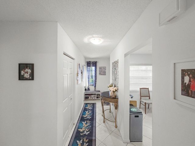 9286 Vista Del Lago 35B, Boca Raton, FL 33428