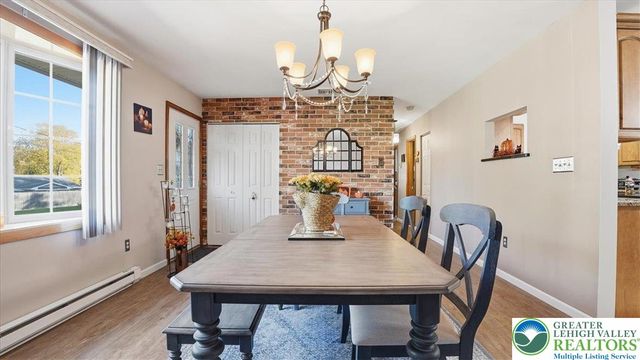 91 Birchwood Drive, Upper Nazareth Twp, PA 18064