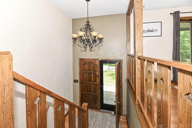 21601 W Lochinvar LANE, New Berlin, WI 53146