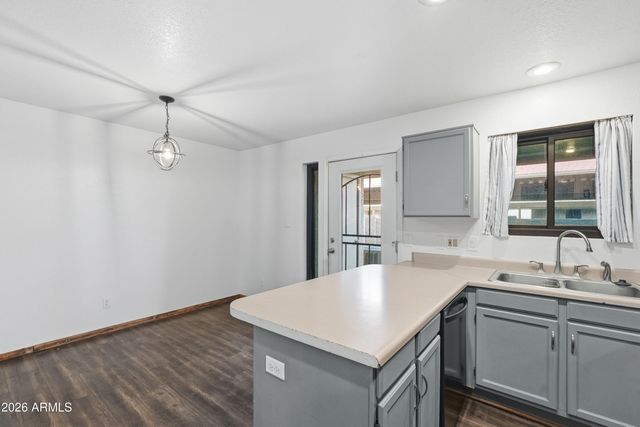 6262 E BROWN Road 10, Mesa, AZ 85205