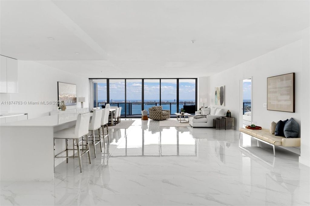 700 NE 24th St 4702, Miami, FL 33137