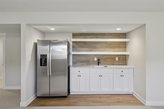 2670 Abbott Drive, Waukee, IA 50263