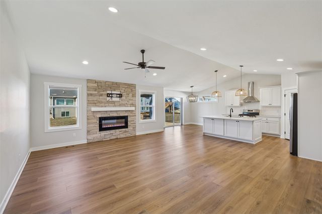 2670 Abbott Drive, Waukee, IA 50263