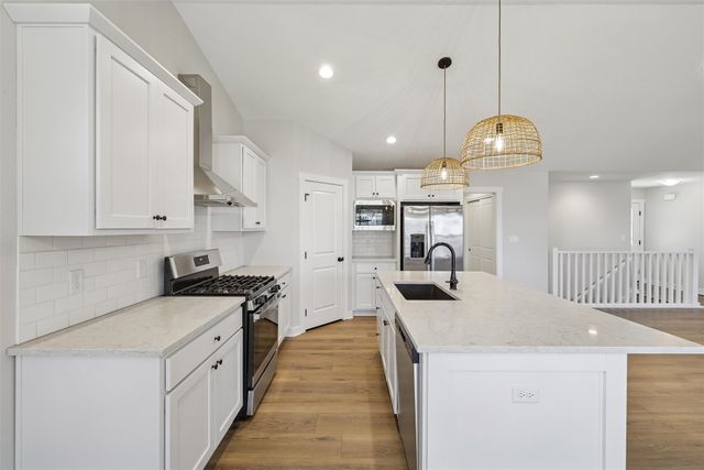 2670 Abbott Drive, Waukee, IA 50263