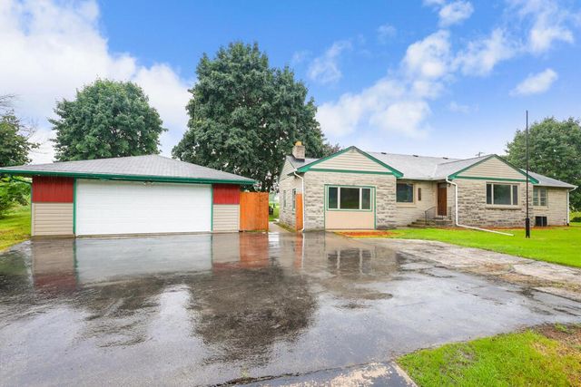 11319 Highway 151, Manitowoc, WI 54220